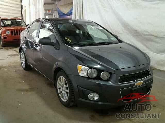 CHEVROLET SONIC 2016 - 1G1JC5SG3G4183361