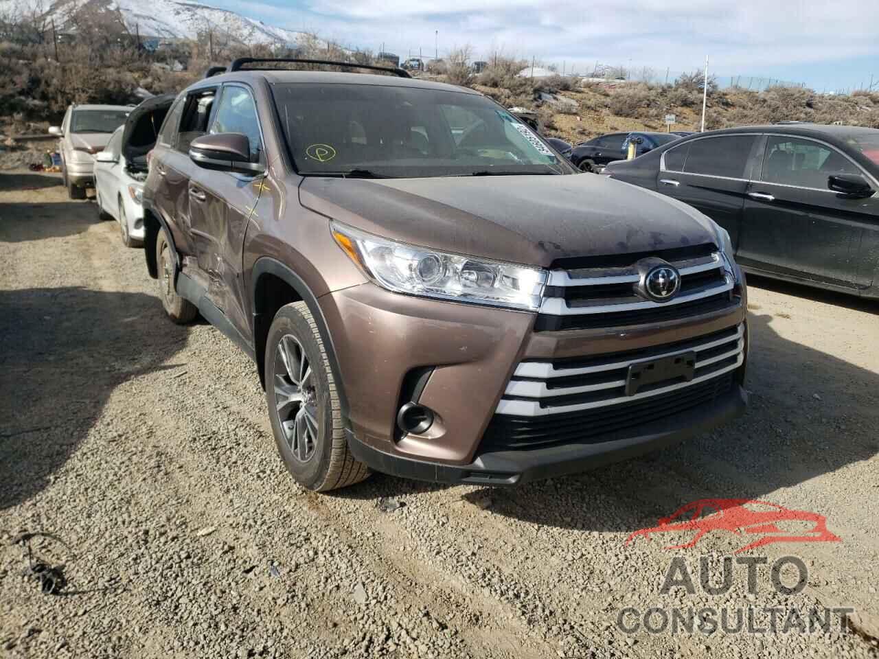 TOYOTA HIGHLANDER 2019 - 5TDBZRFH9KS734121