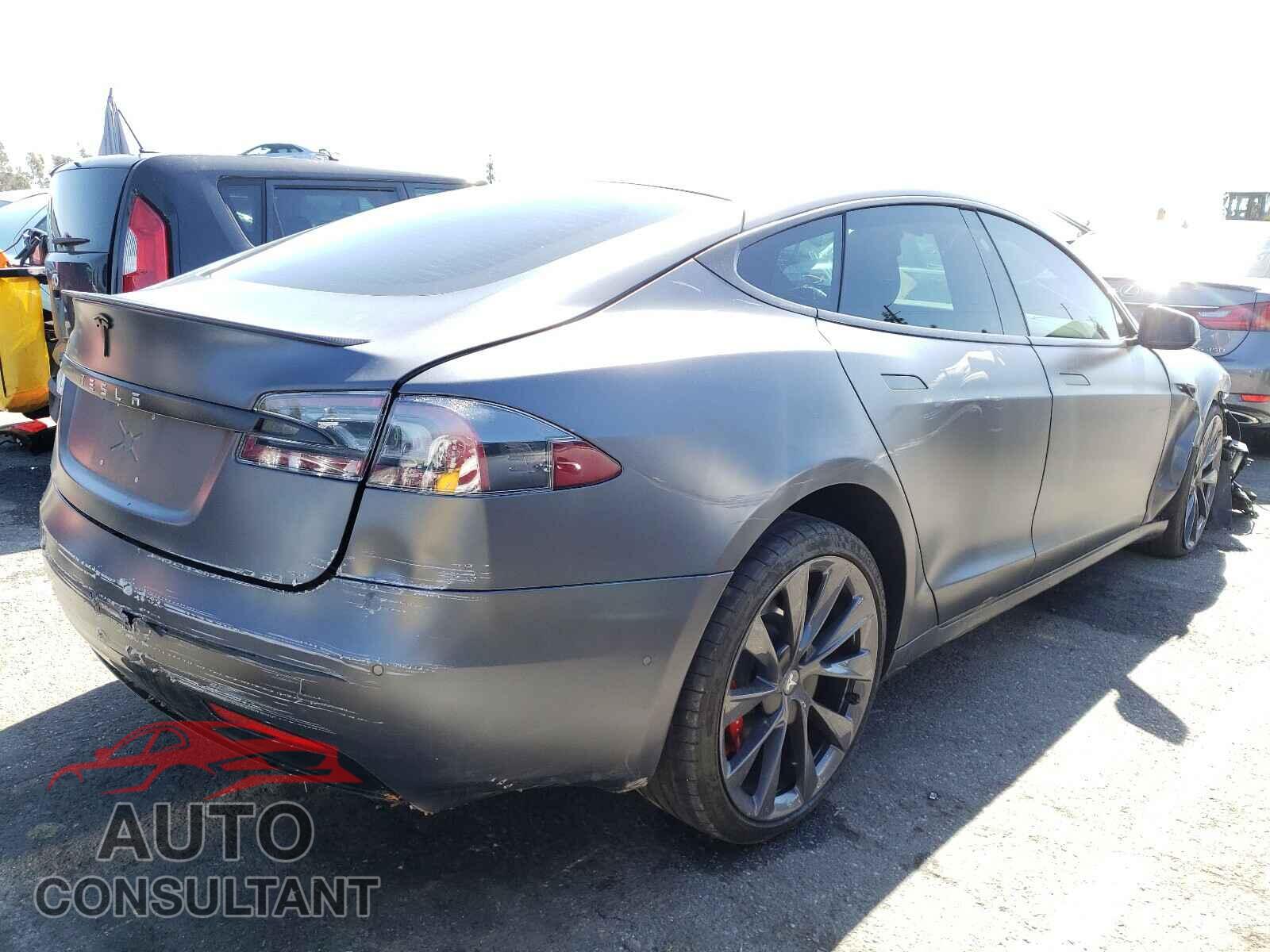 TESLA MODEL S 2019 - 5YJSA1E43KF330758