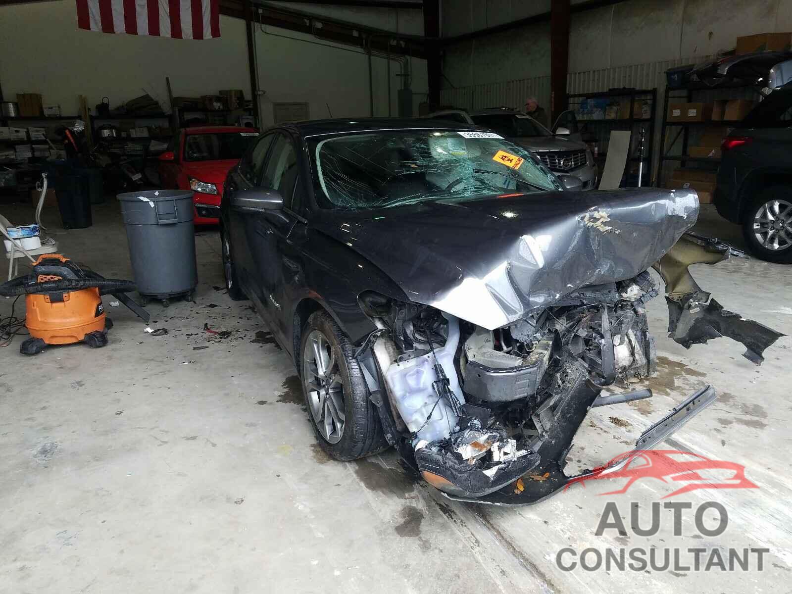 FORD FUSION 2017 - 3FA6P0LU4HR190455