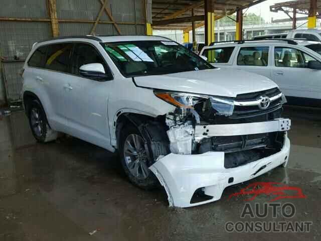 TOYOTA HIGHLANDER 2015 - 5TDKKRFH3FS042611