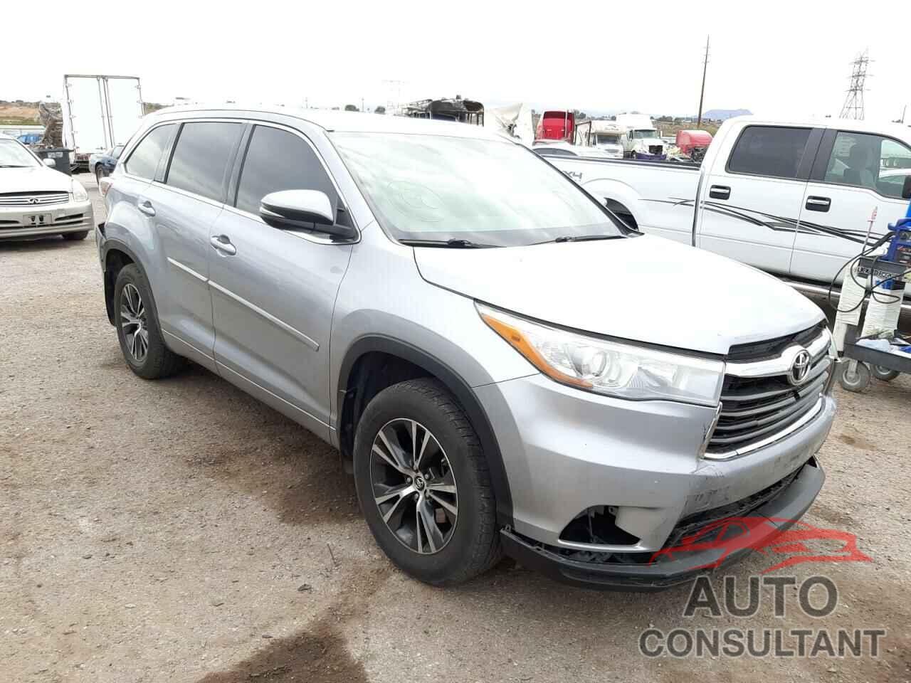 TOYOTA HIGHLANDER 2016 - 5TDJKRFH5GS261597