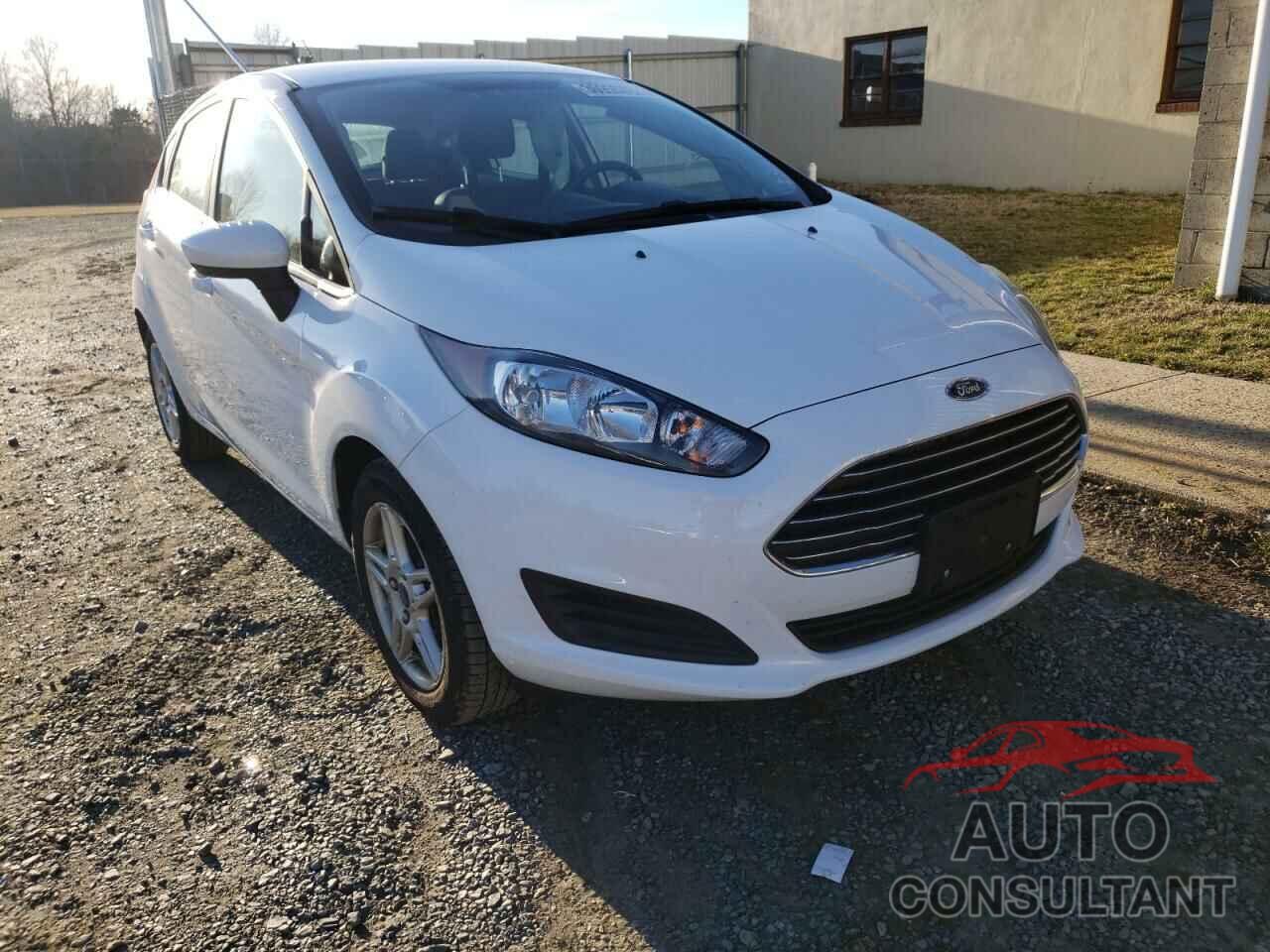 FORD FIESTA 2018 - 3FADP4EJ5JM107913