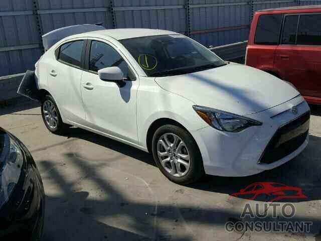 TOYOTA YARIS 2017 - 3MYDLBYV3HY173549