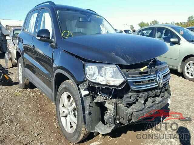 VOLKSWAGEN TIGUAN 2016 - WVGBV7AX6GW537652