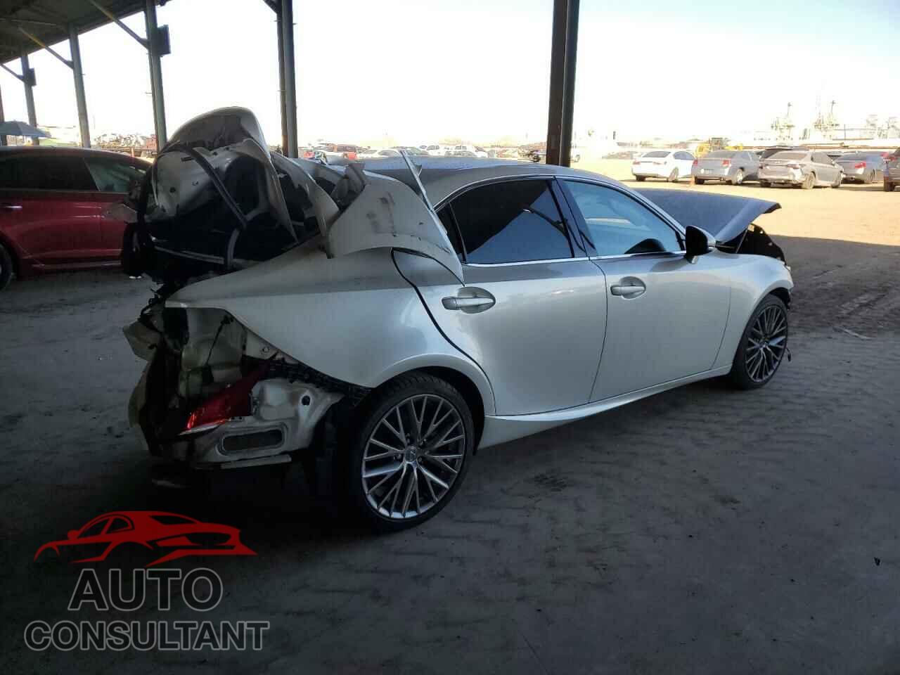 LEXUS IS 2016 - JTHBA1D20G5037486
