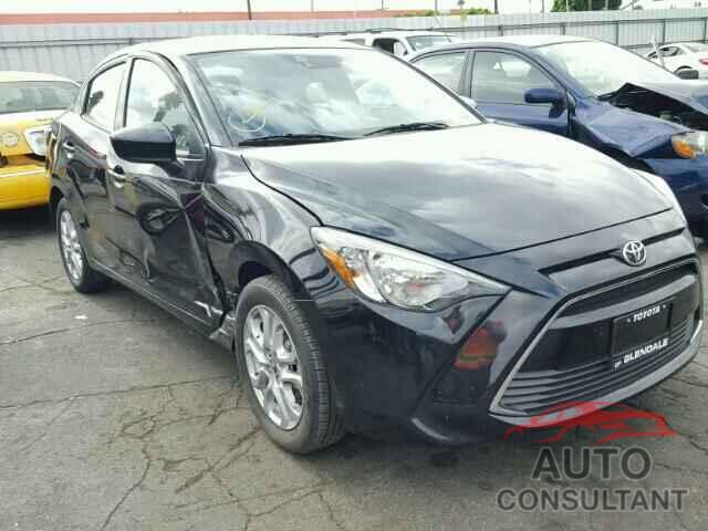 TOYOTA YARIS 2017 - 3MYDLBYV9HY162085