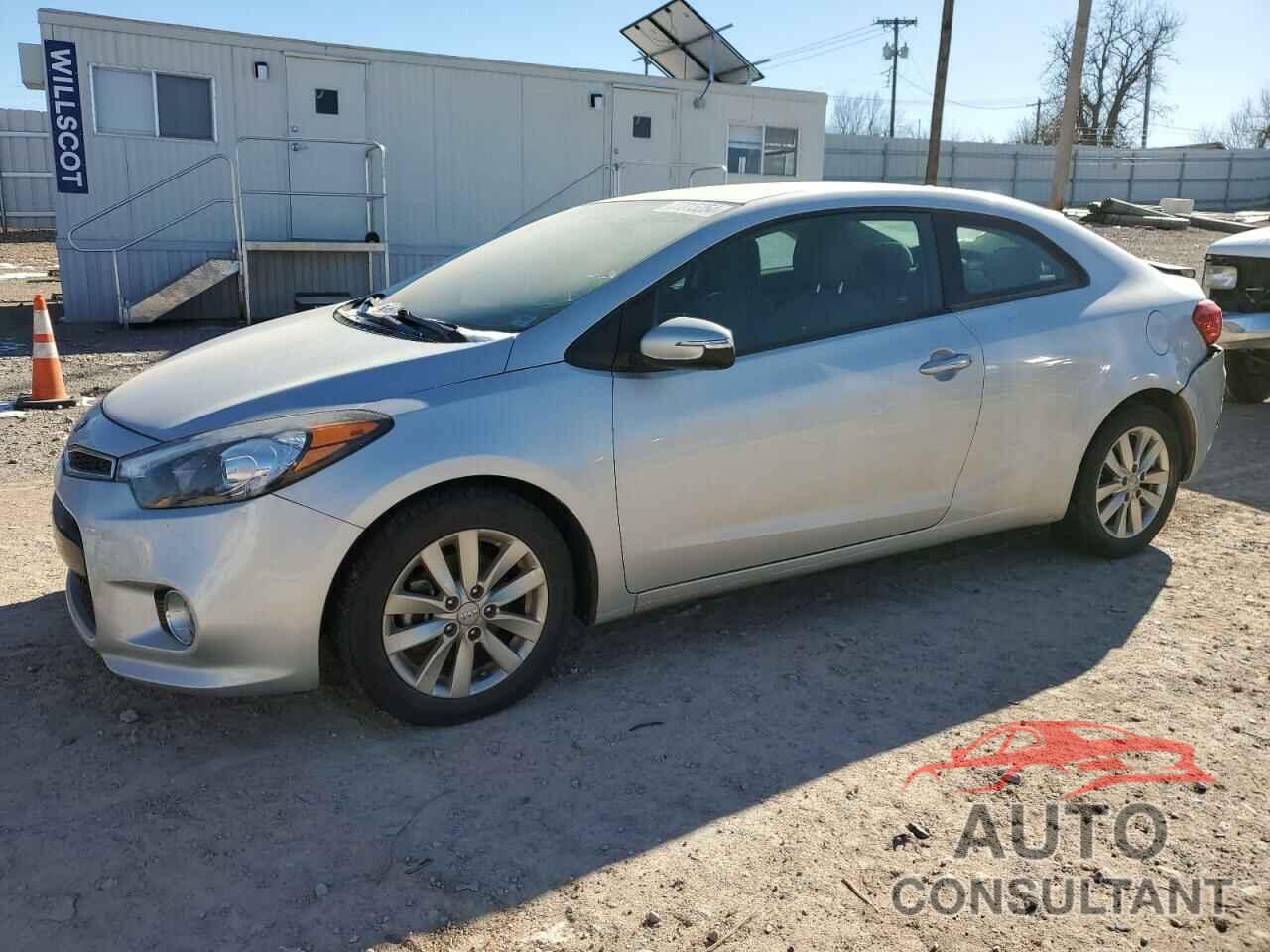 KIA FORTE 2015 - KNAFX6A86F5389622