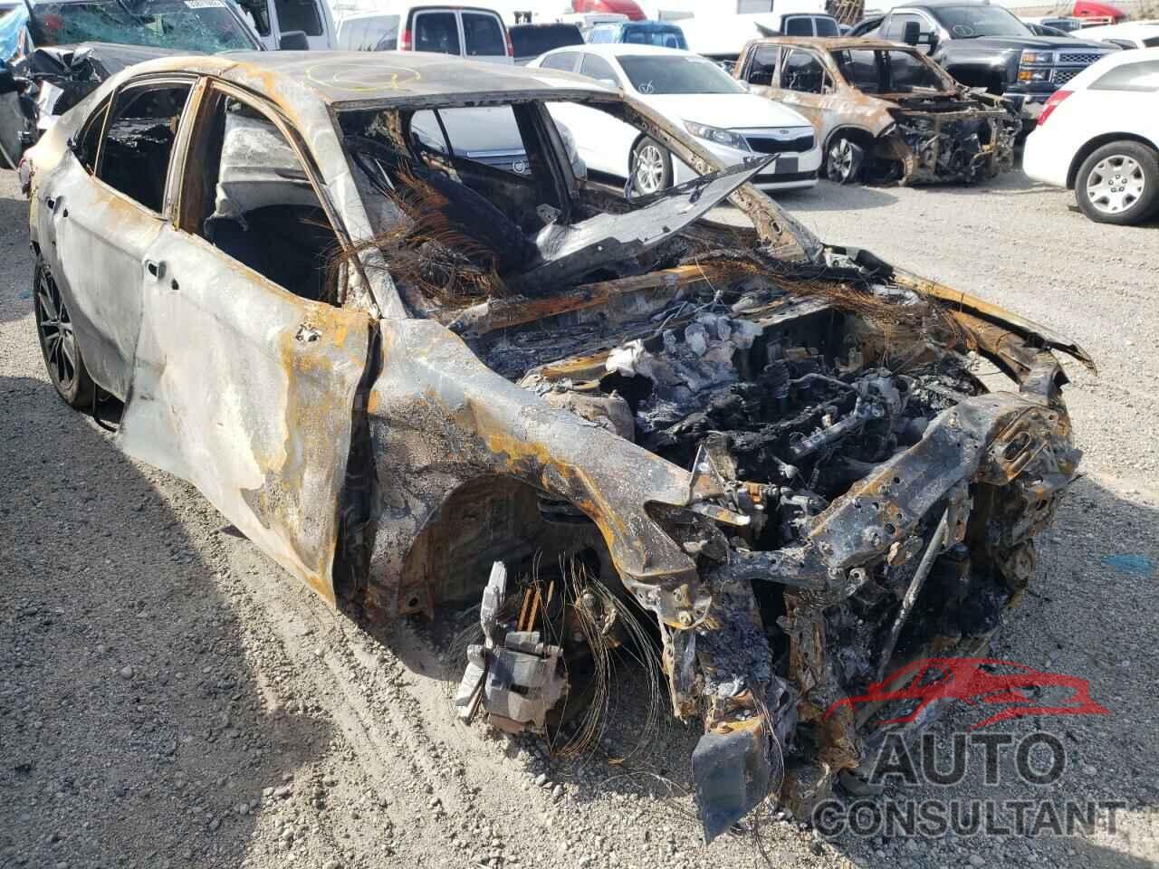 TOYOTA CAMRY 2021 - 4T1G11AK5MU563606