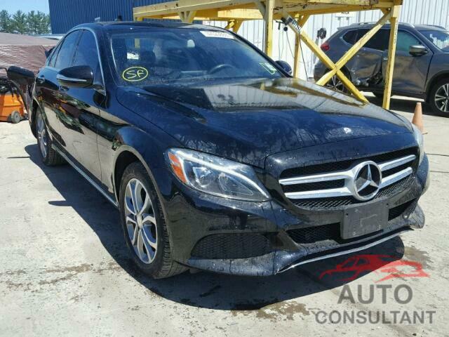 MERCEDES-BENZ C300 2015 - 55SWF4KBXFU027486