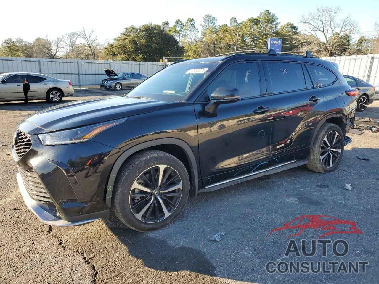 TOYOTA HIGHLANDER 2022 - 5TDLZRAH0NS103421