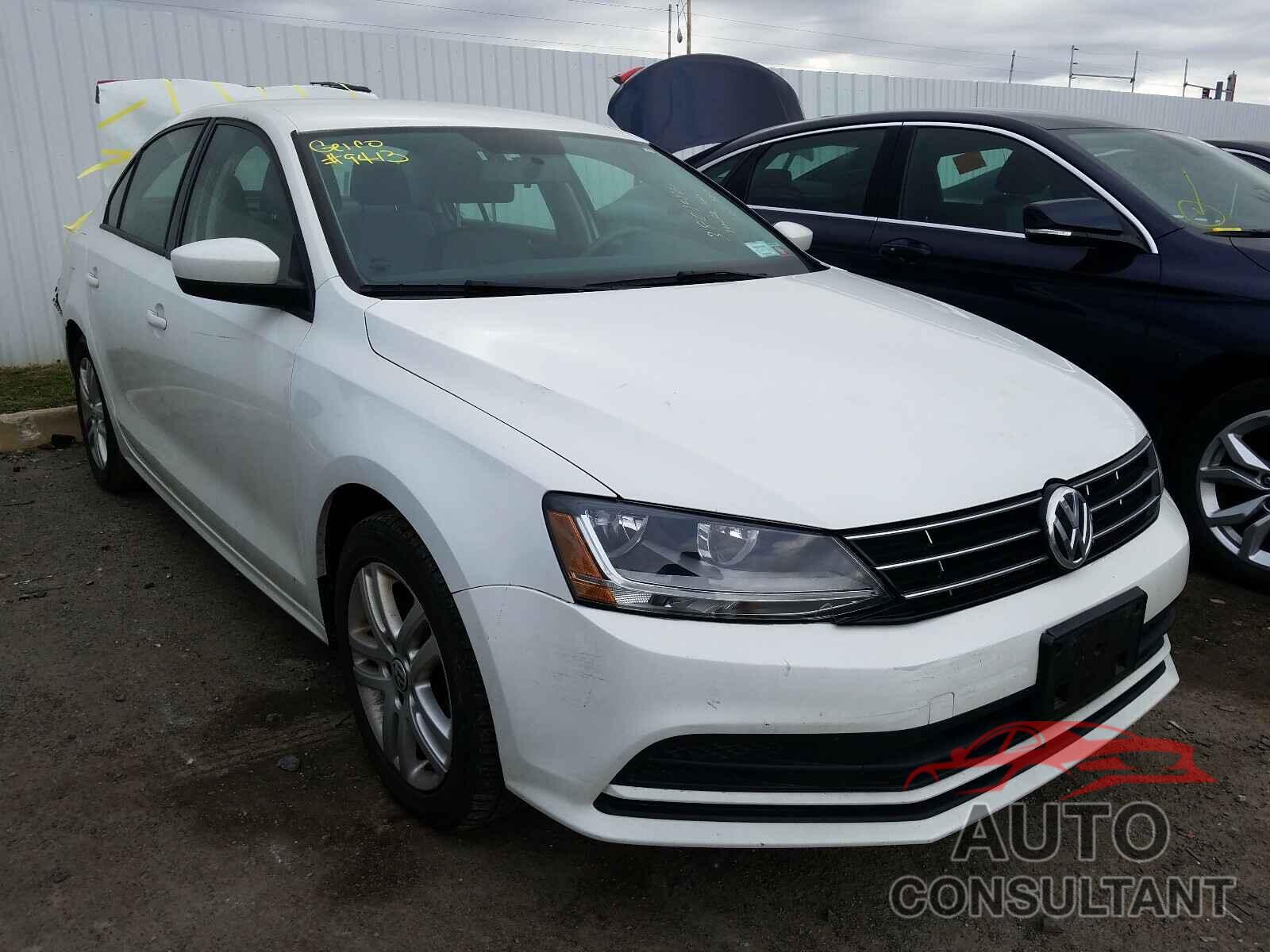 VOLKSWAGEN JETTA 2018 - 3VW2B7AJ7JM254240