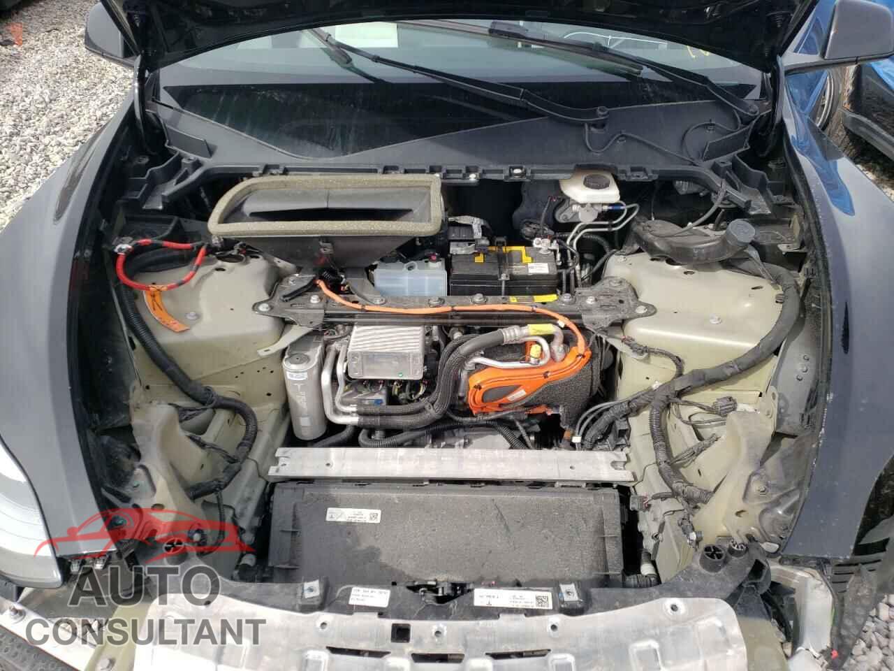 TESLA MODEL Y 2021 - 5YJYGDEE2MF210150