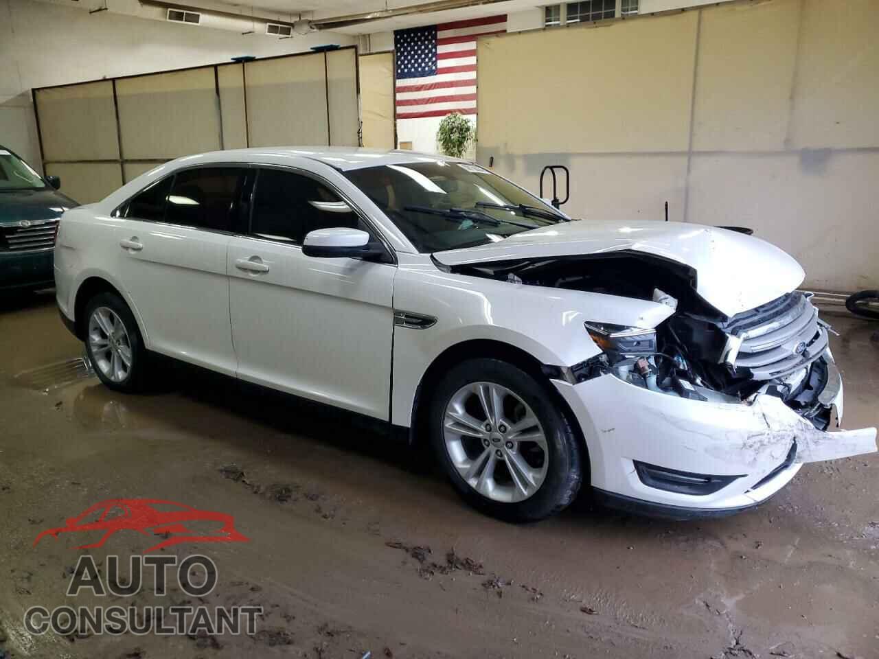 FORD TAURUS 2016 - 1FAHP2E84GG102384