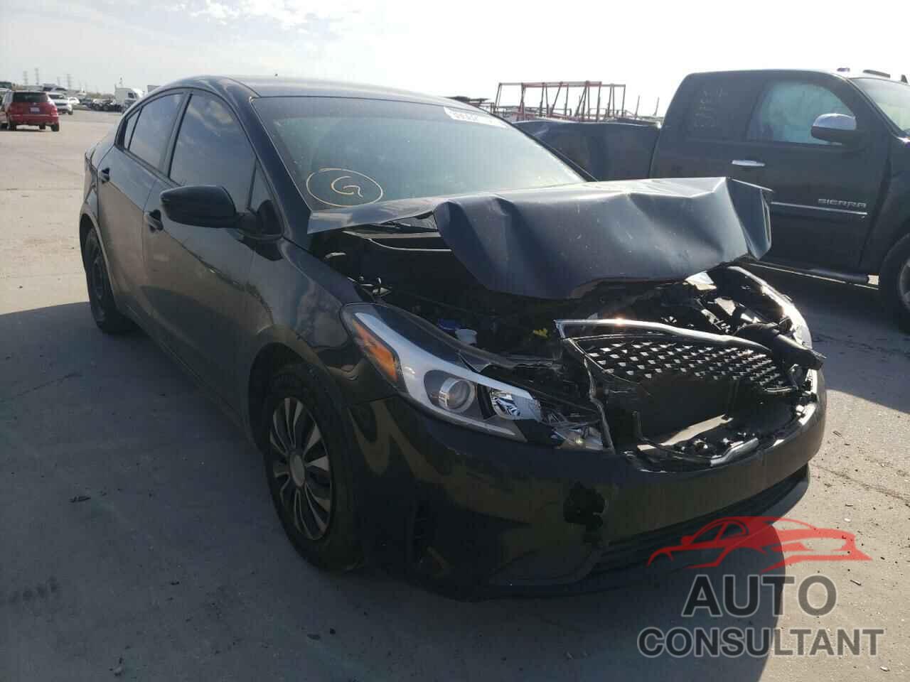 KIA FORTE 2018 - 3KPFL4A71JE229316