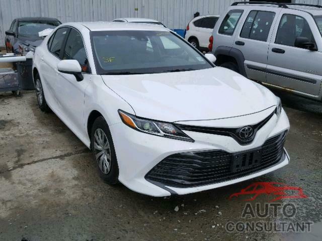 TOYOTA CAMRY 2018 - 4T1B11HK0JU067012