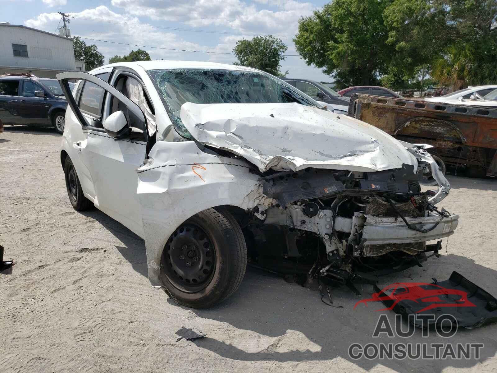 CHEVROLET SONIC 2016 - 1G1JA6SH1G4111059