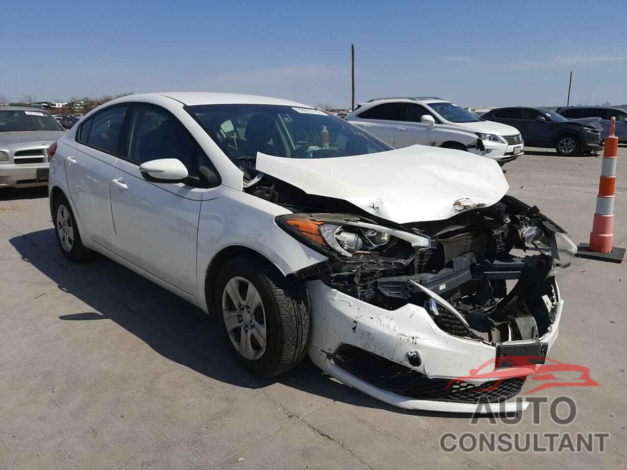 KIA FORTE 2016 - KNAFX4A6XG5515050