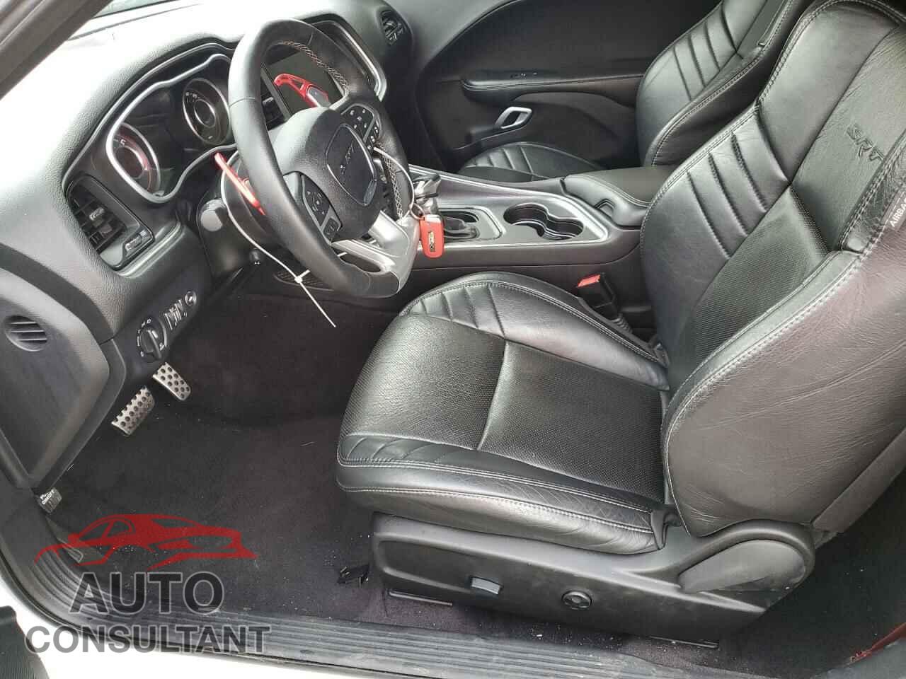 DODGE CHALLENGER 2016 - 2C3CDZDJ5GH112571