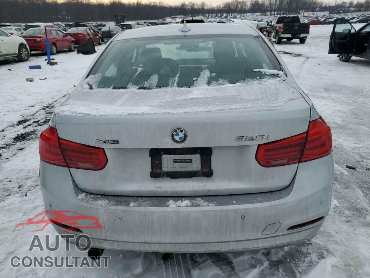 BMW 3 SERIES 2016 - WBA8E5G54GNU21409