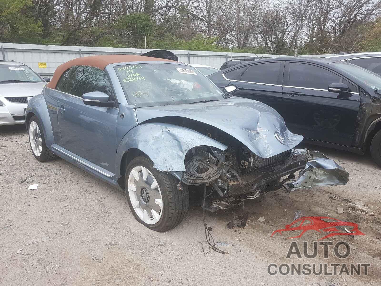 VOLKSWAGEN BEETLE 2019 - 3VW5DAATXKM501158