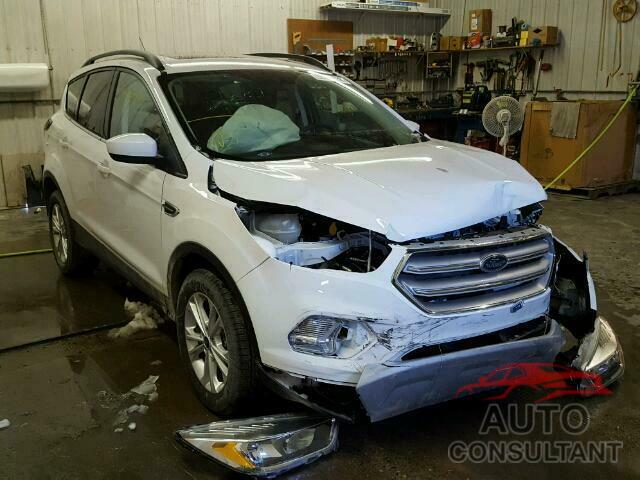 FORD ESCAPE 2018 - 1FMCU9GD0JUA12427