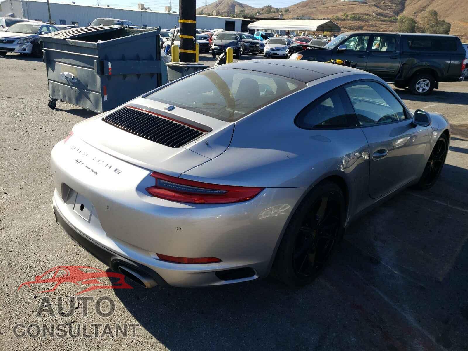 PORSCHE 911 2019 - WP0AA2A95KS104002