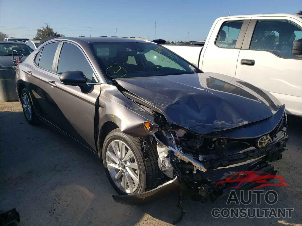TOYOTA CAMRY 2021 - 4T1C11AK9MU439269