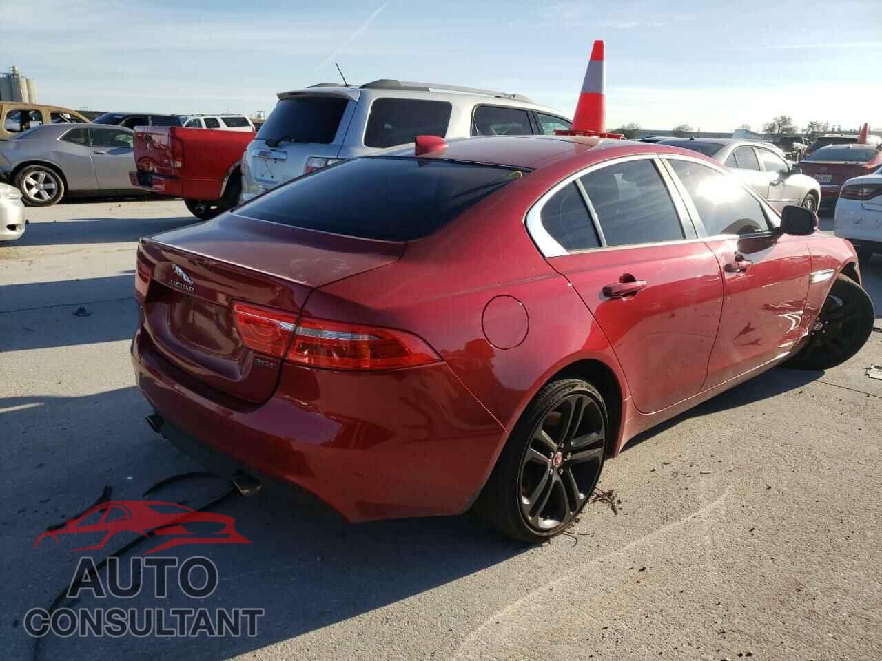JAGUAR 2000 S-TYP 2017 - SAJAD4BV9HA966413