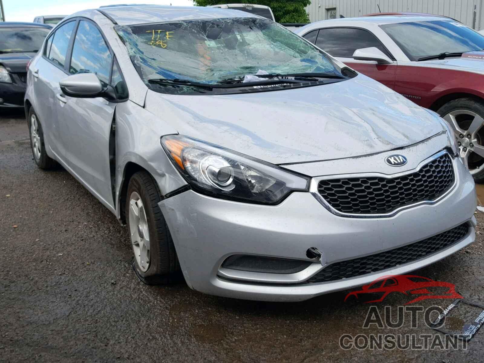 KIA FORTE 2016 - KNAFK4A62G5495021