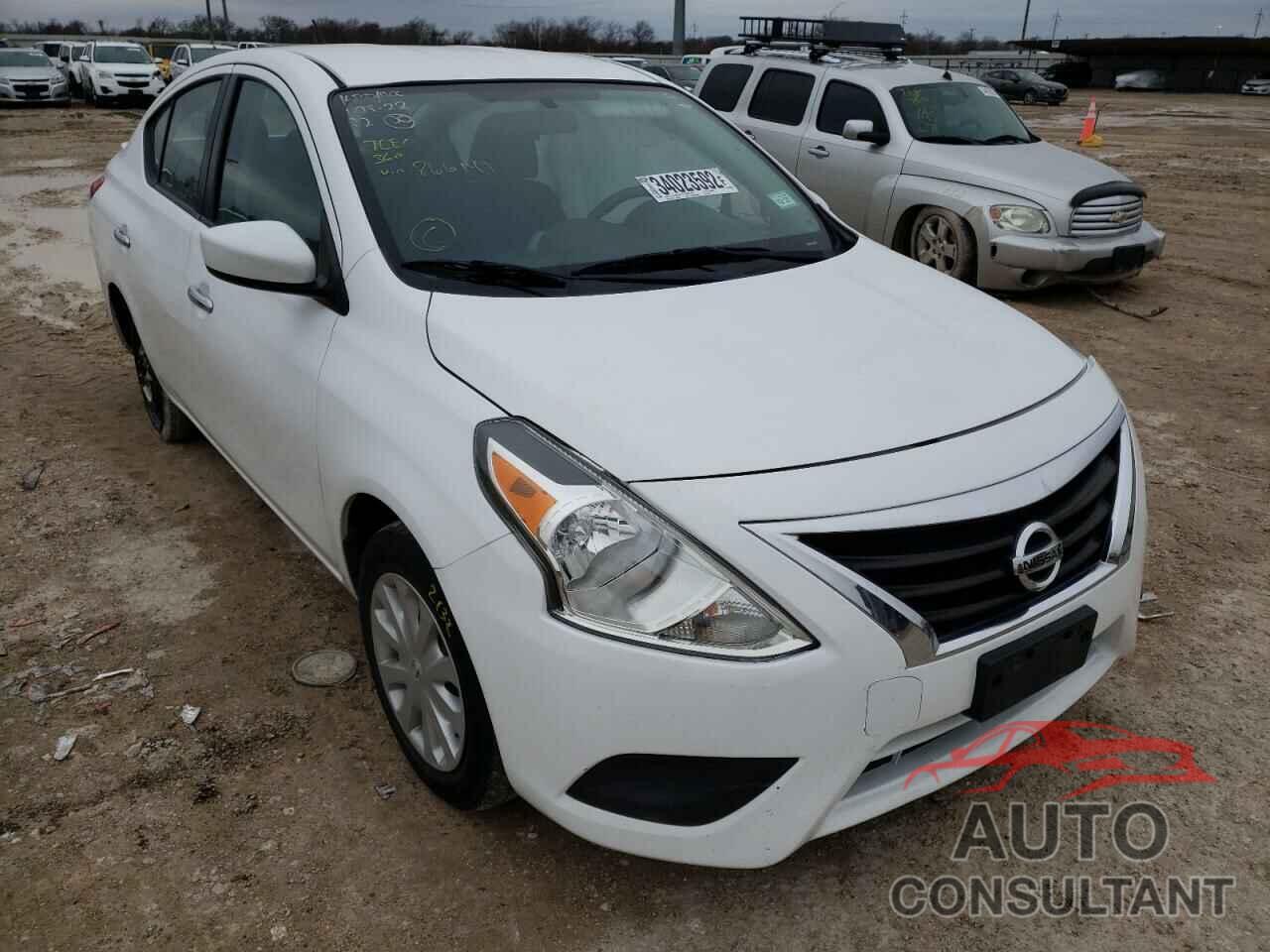 NISSAN VERSA 2018 - 3N1CN7AP8JL866149