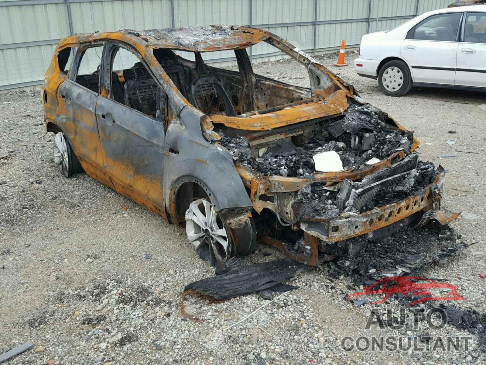 FORD ESCAPE 2017 - 1FMCU9G97HUE95064