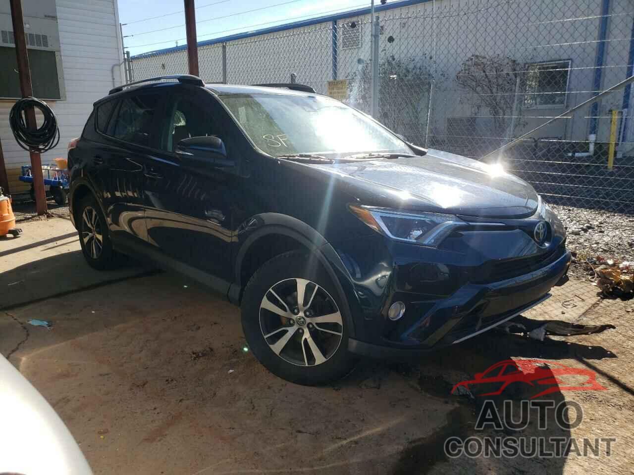 TOYOTA RAV4 2017 - JTMRFREV8HJ106300