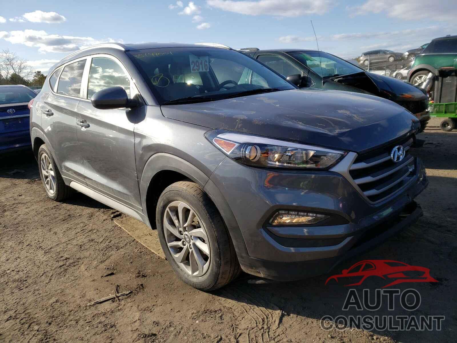 HYUNDAI TUCSON 2017 - KM8J3CA40HU511044