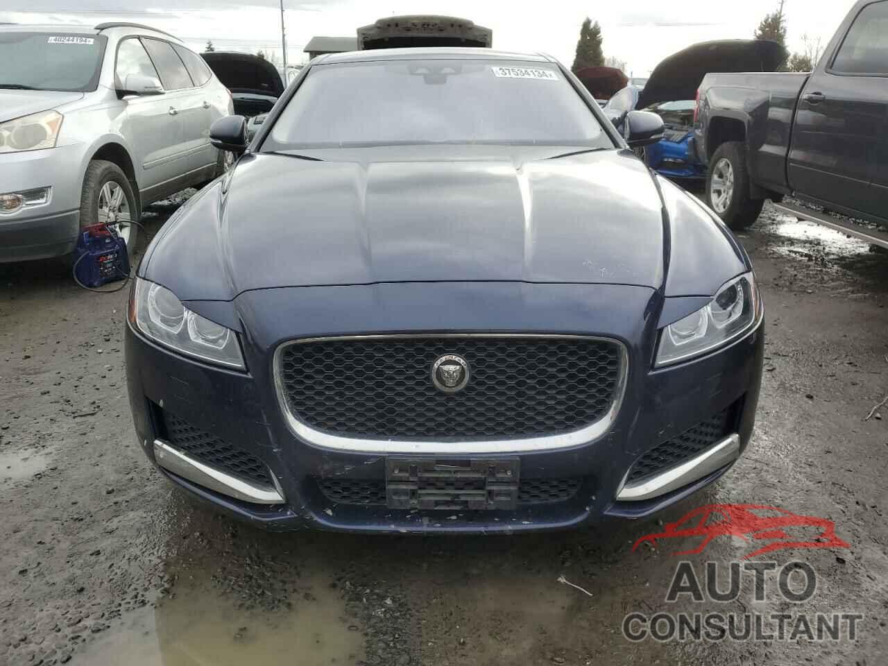 JAGUAR XF 2016 - SAJBE4BVXGCY09011