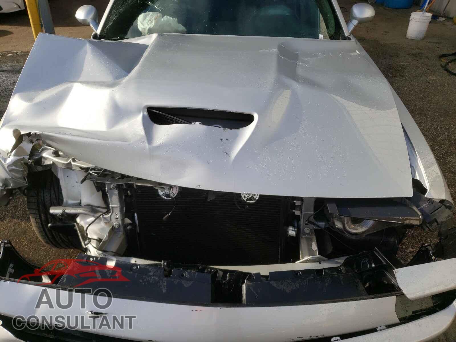 DODGE CHALLENGER 2019 - 2C3CDZJG8KH668567