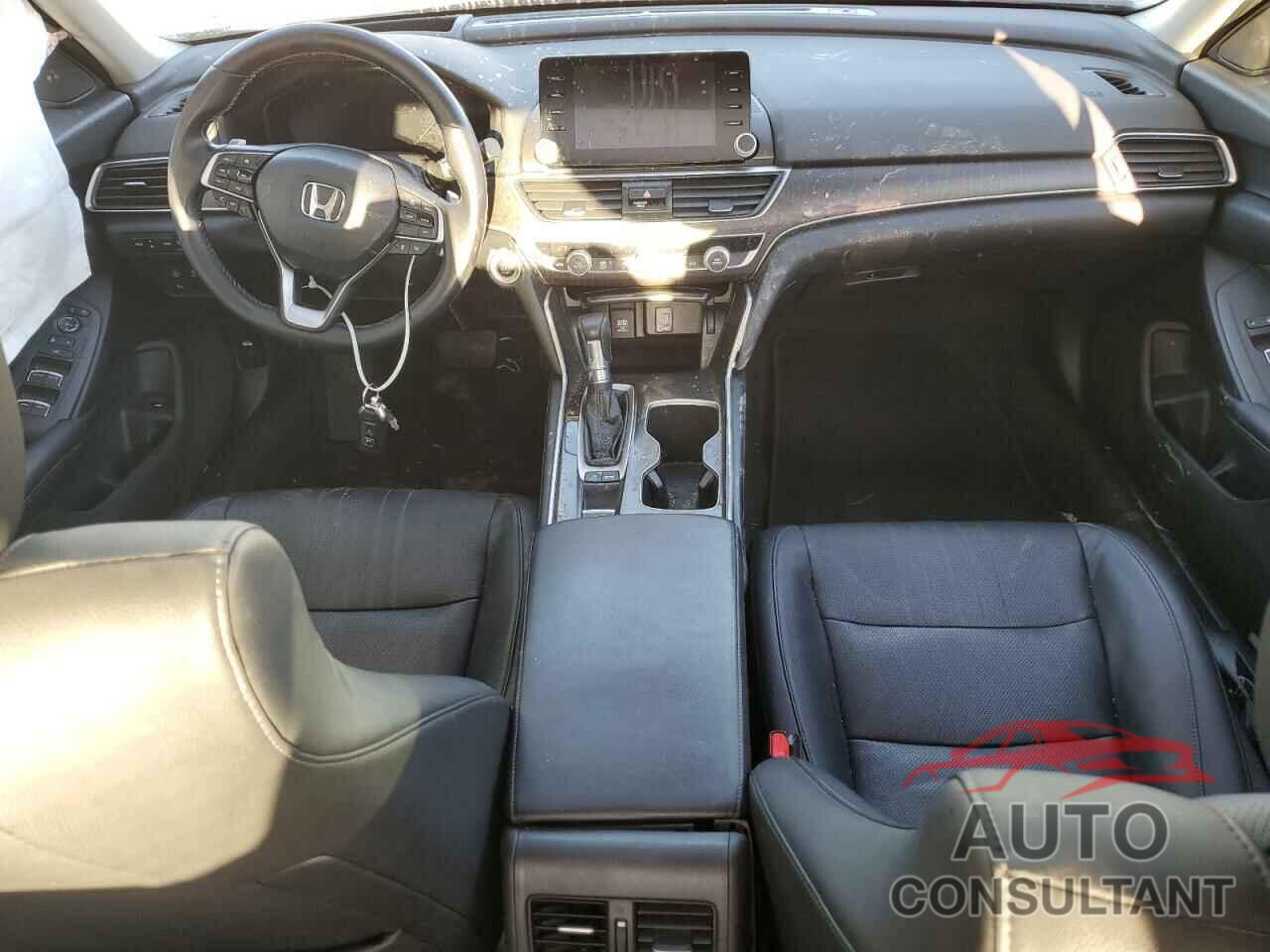 HONDA ACCORD 2018 - 1HGCV1F99JA004507