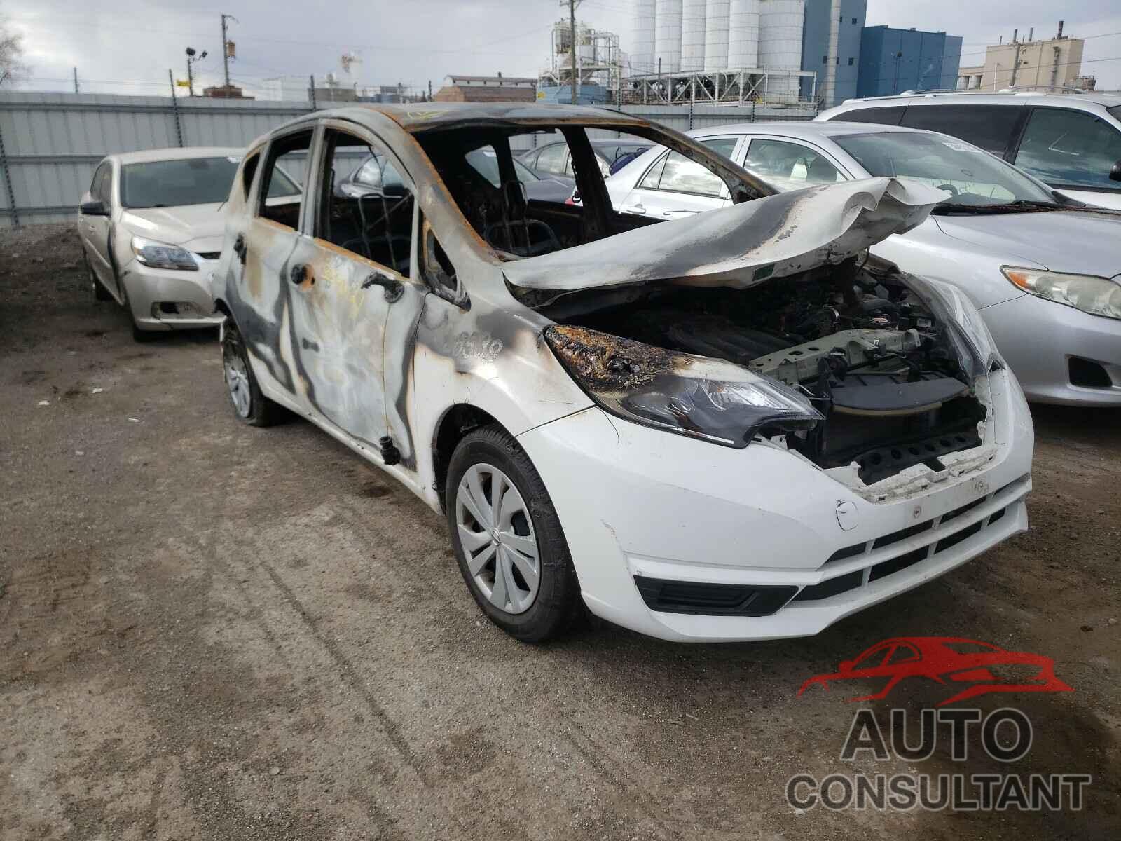 NISSAN VERSA 2018 - 3N1CE2CP2JL369601