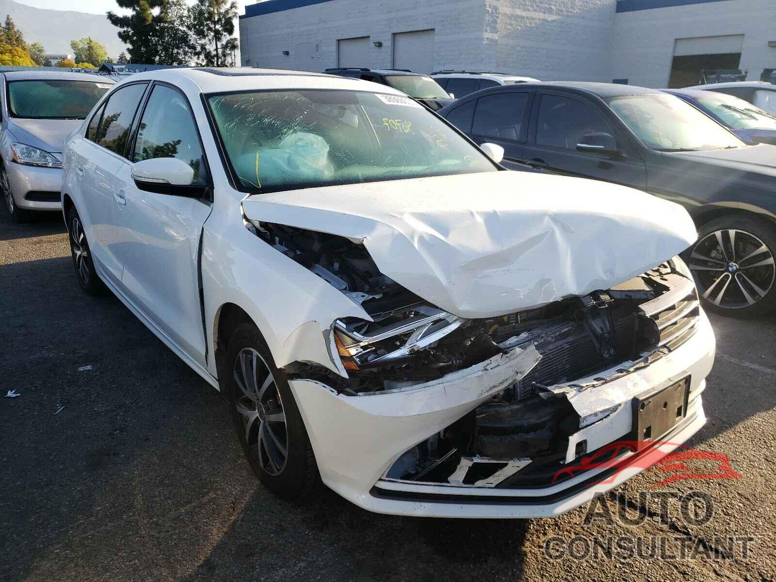 VOLKSWAGEN JETTA 2017 - 3VWDB7AJ2HM233024