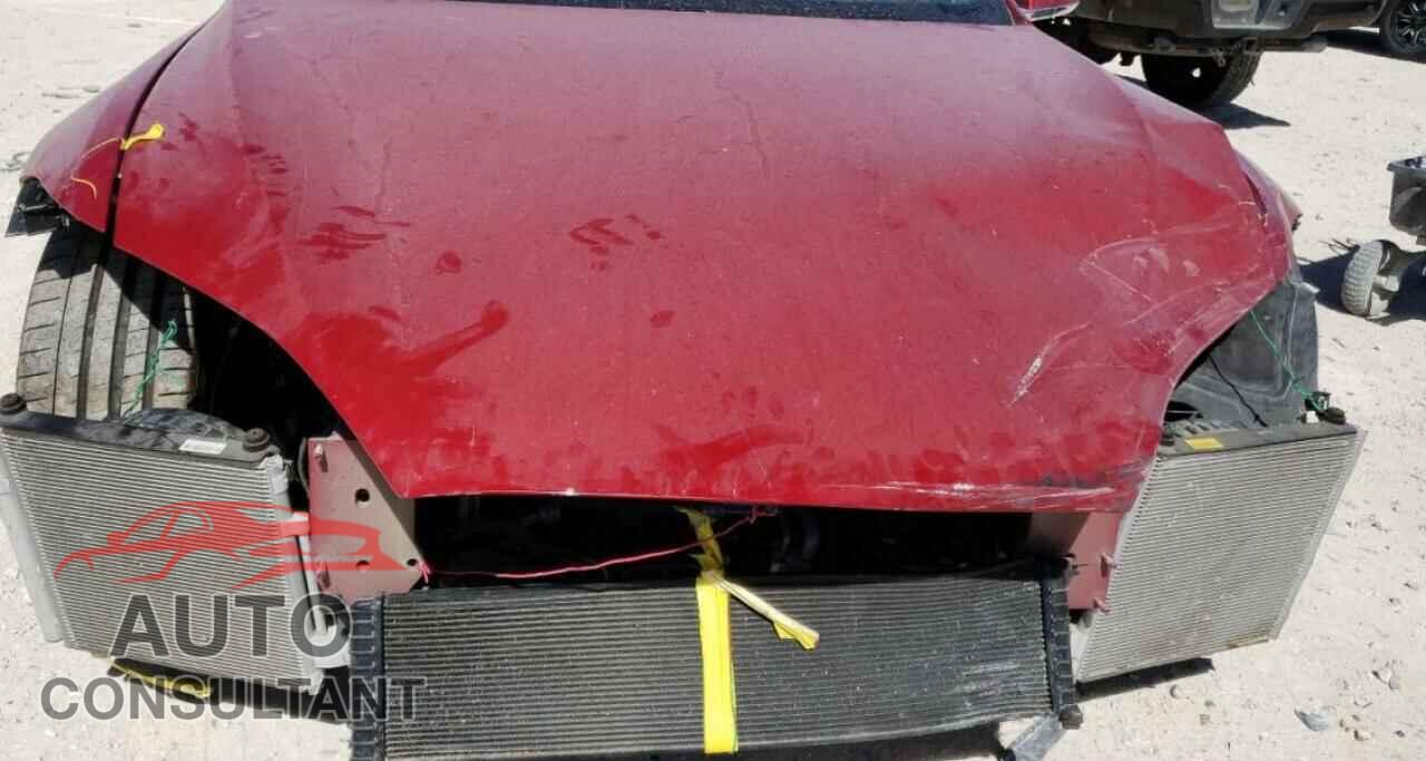 TESLA MODEL S 2017 - 5YJSA1E48HF229627