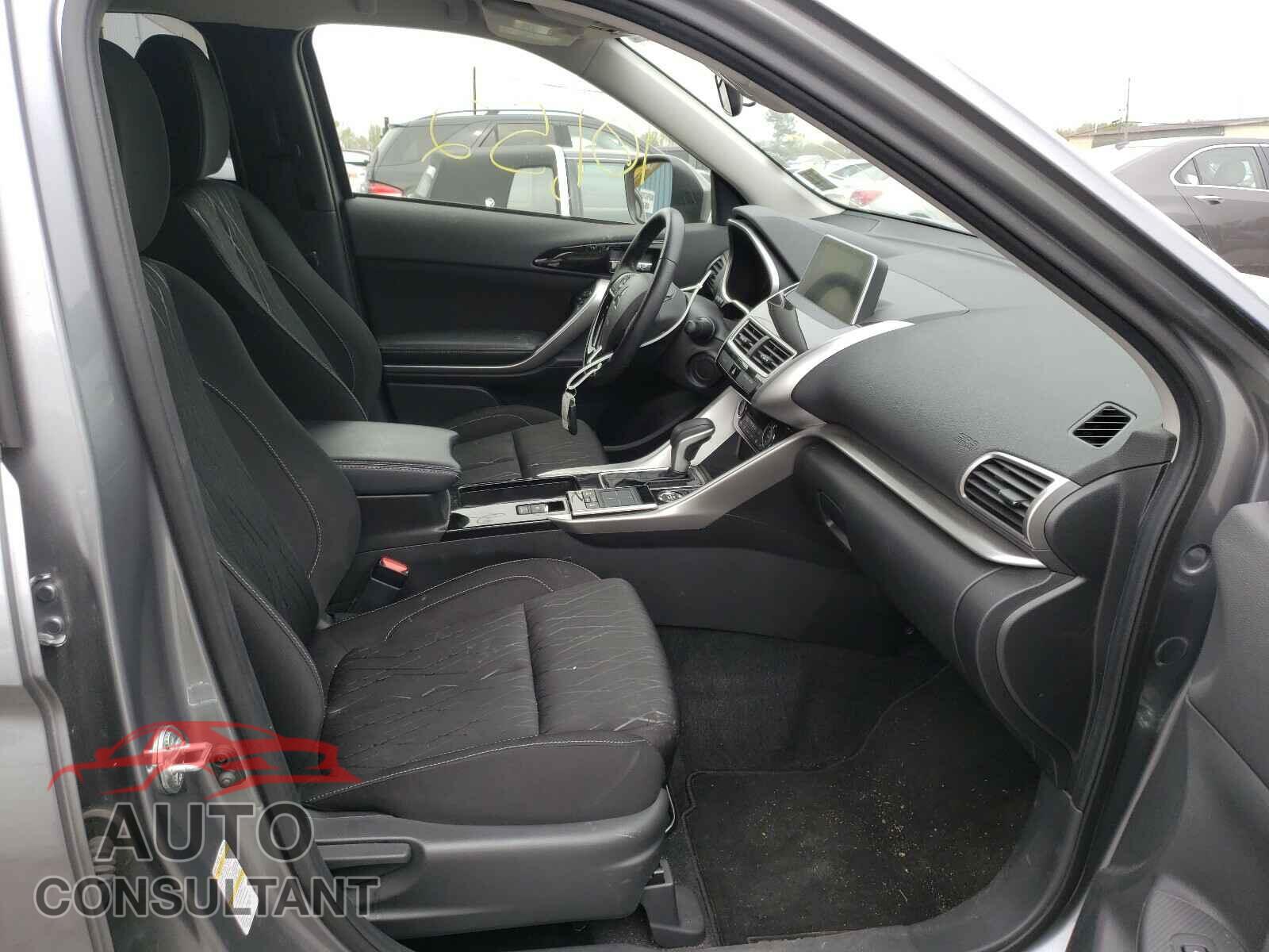 MITSUBISHI ECLIPSE 2018 - JA4AT5AA1JZ044807