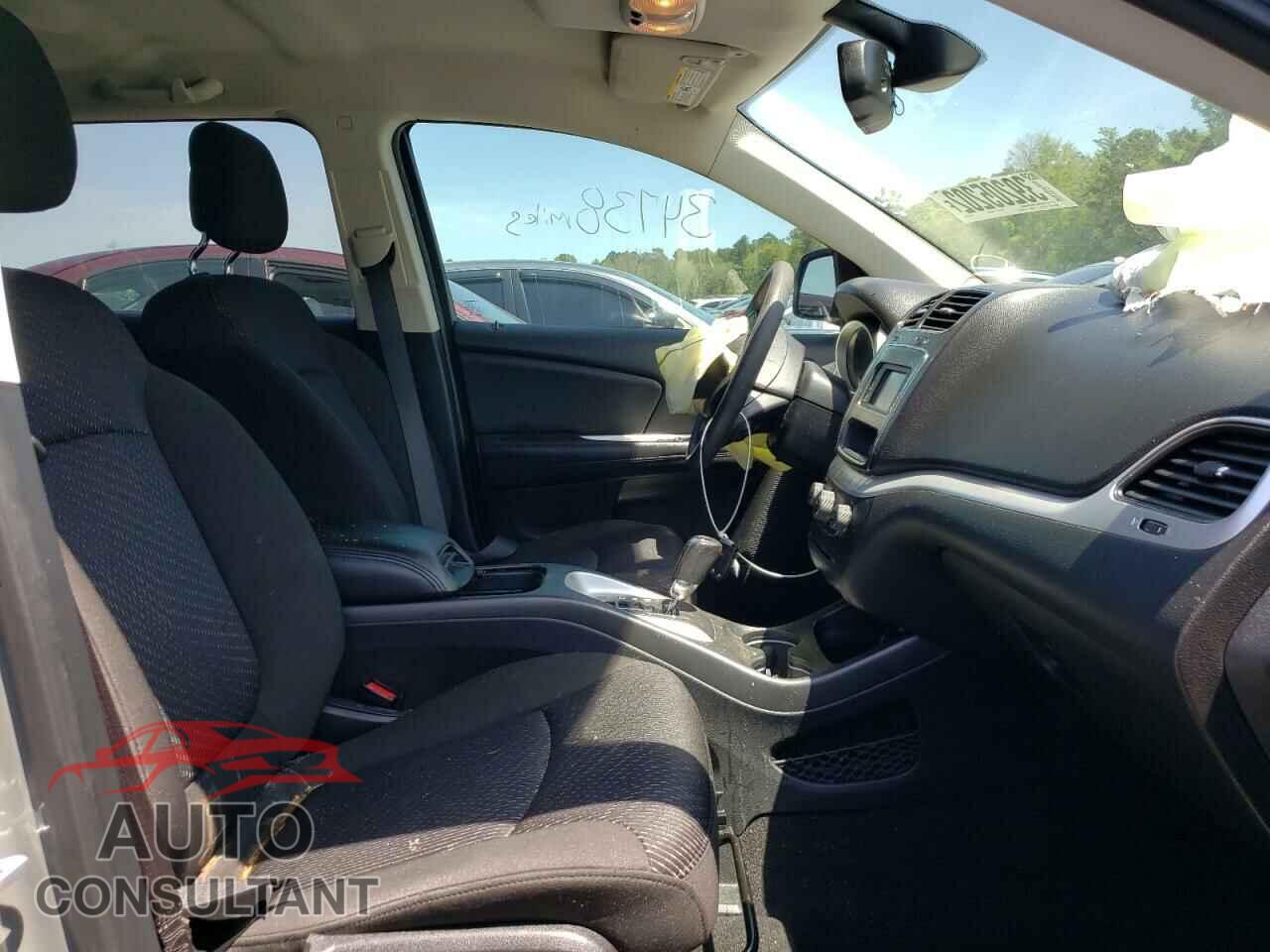 DODGE JOURNEY 2019 - 3C4PDCAB3KT747148