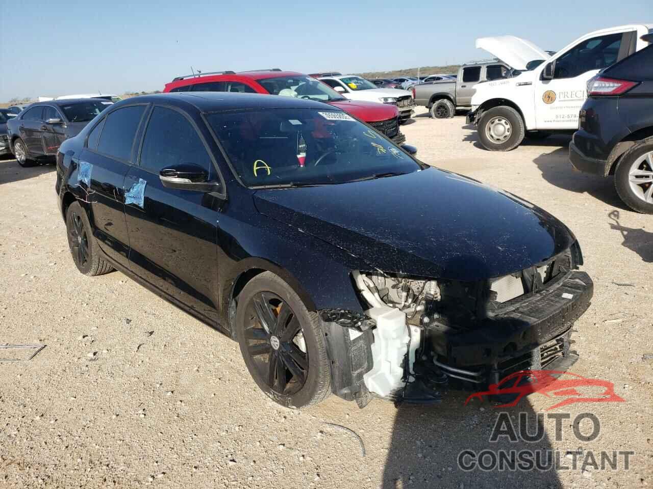 VOLKSWAGEN JETTA 2018 - 3VWD17AJ9JM217752