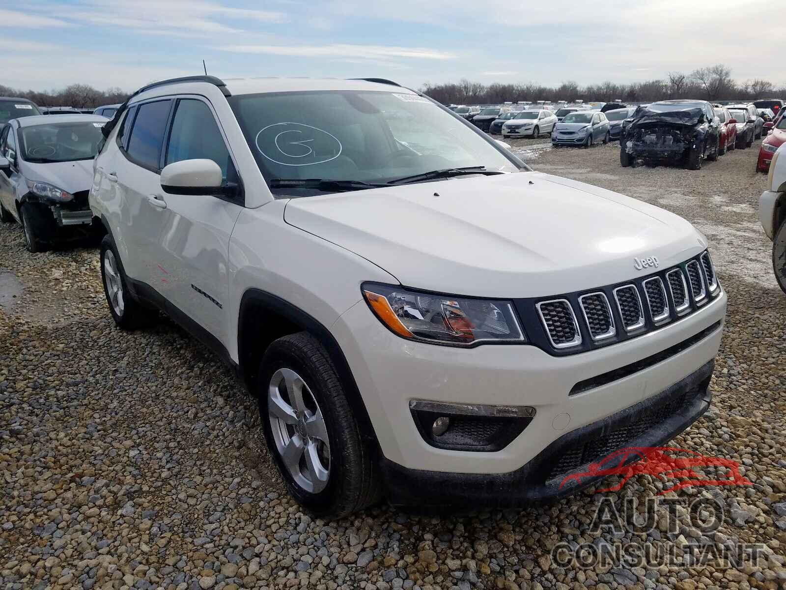 JEEP COMPASS 2019 - 3C4NJDBB8KT695388