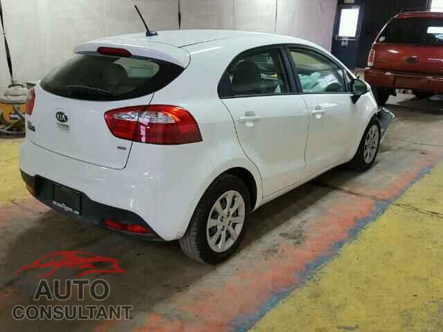 KIA RIO 2015 - KNADM5A37F6450176