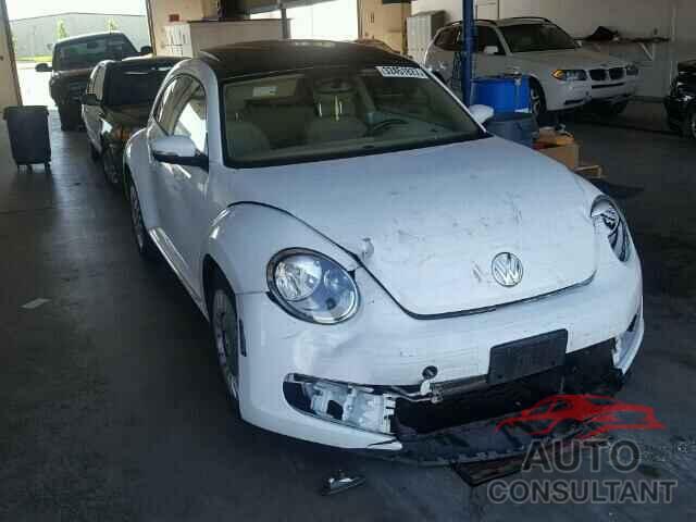 VOLKSWAGEN BEETLE 2015 - 3VWJ17AT8FM637305