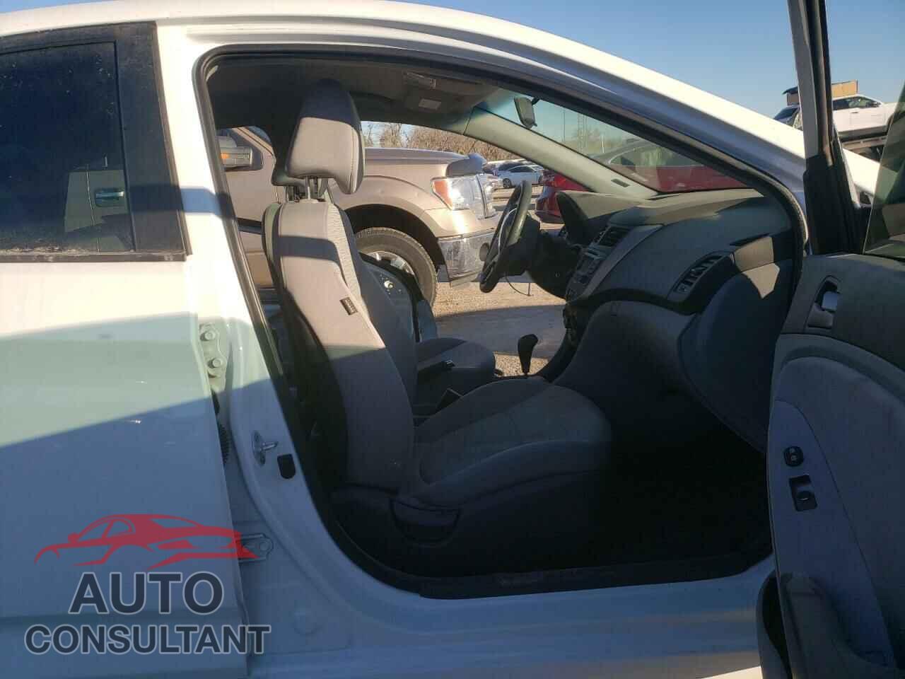 HYUNDAI ACCENT 2017 - 2T3DFREV1GW477910