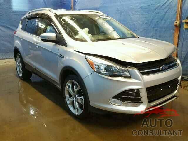 FORD ESCAPE 2015 - 1FMCU9J99FUB37602