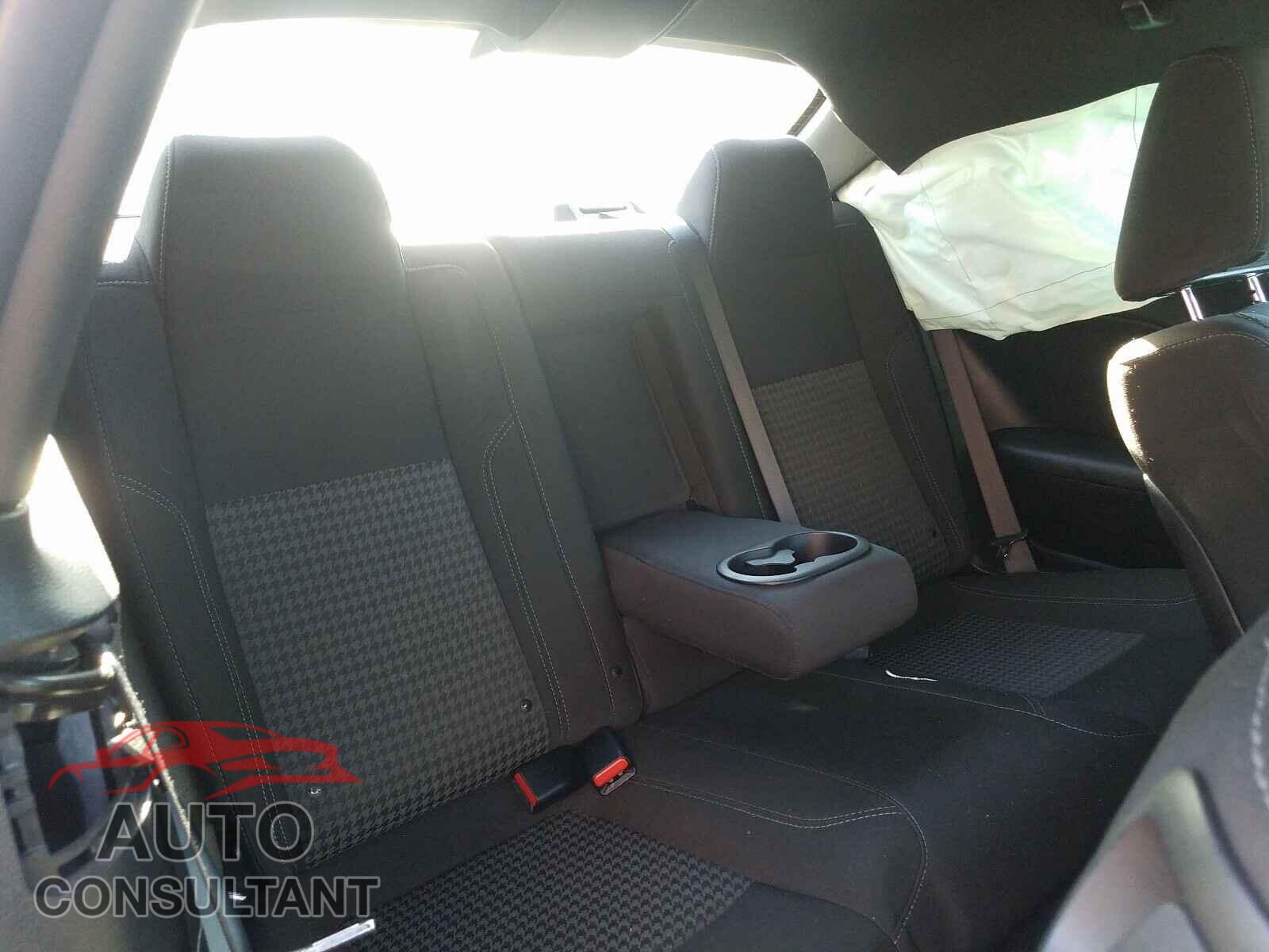 DODGE CHALLENGER 2019 - 2C3CDZAGXKH751241