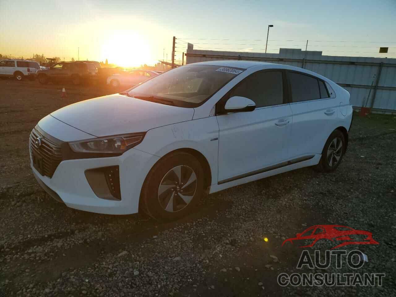 HYUNDAI IONIQ 2017 - KMHC75LC0HU034094